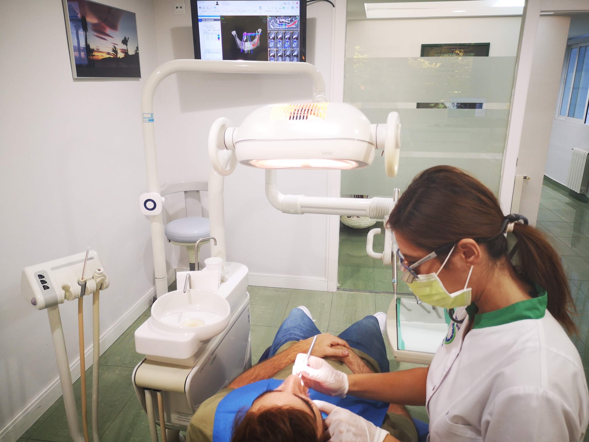 Cómo aliviar el dolor de muelas, Dentista en Jaén