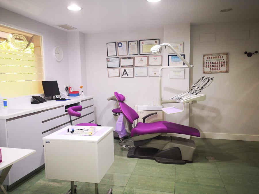 clinica dental jaen Carvajal